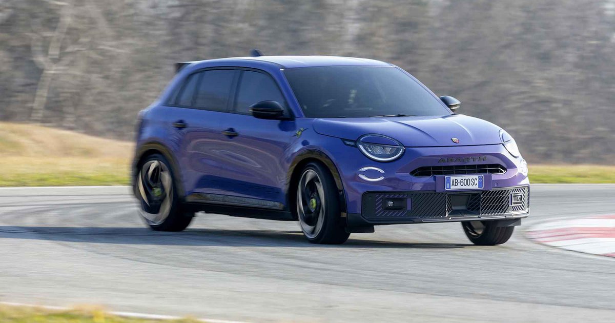 Abarth: Έκπτωση έως 3.000€ για όλα τα μοντέλα - Οι νέες τιμές (πίνακας)