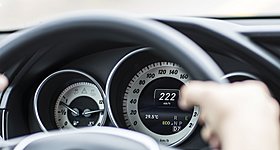 Από το 2030, το αυτοκίνητο θα αποφασίζει μόνο του πόσο μπορεί να επιταχύνει