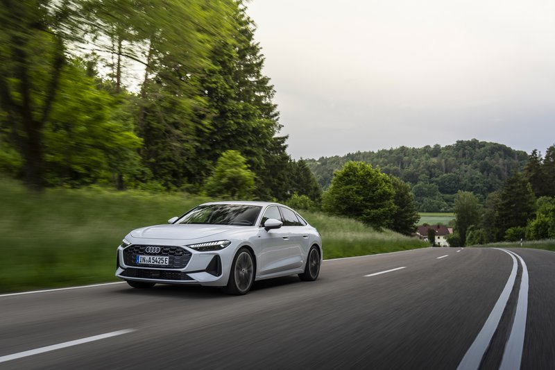 Η έκδοση Sedan του Α5. Η έκδοση Sedan του Α5.