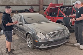 Το κορυφαίο σε πωλήσεις wagon της Mercedes έμεινε άθικτο για 8 χρόνια (video)