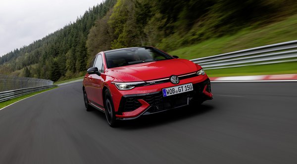 Στην Ελλάδα το ισχυρότερο Volkswagen Golf GTI όλων των εποχών (photos)