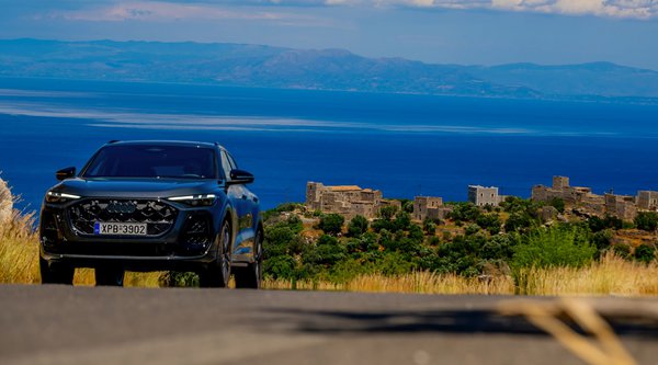 Escape: Ταξιδεύουμε στην επιβλητική Μάνη με το νέο Audi Q5 (video)