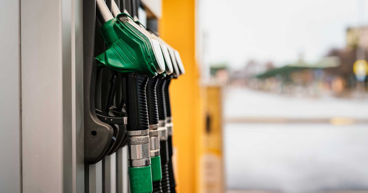 Πόλεμος στο Ιράν: Τι σημαίνει το κλείσιμο των Στενών του Ορμούζ για τις τιμές των καυσίμων