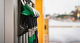 Fuel Pass: Πότε θα «κλειδώσει» η επιστροφή του μέτρου - Σε ανοδική τροχιά οι τιμές στα πρατήρια