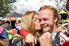 Oliver Solberg: Μετά τη νίκη έρχεται η... κρεμάλα!