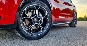Alfa Romeo Stelvio: Πρώτη εικόνα του ανανεωμένου μοντέλου - Τι γνωρίζουμε έως τώρα