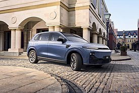 Πόσο πιθανό είναι να δούμε το Leapmotor B10 να λανσάρεται με το σήμα της Opel; Πόσο πιθανό είναι να δούμε το Leapmotor B10 να λανσάρεται με το σήμα της Opel;
