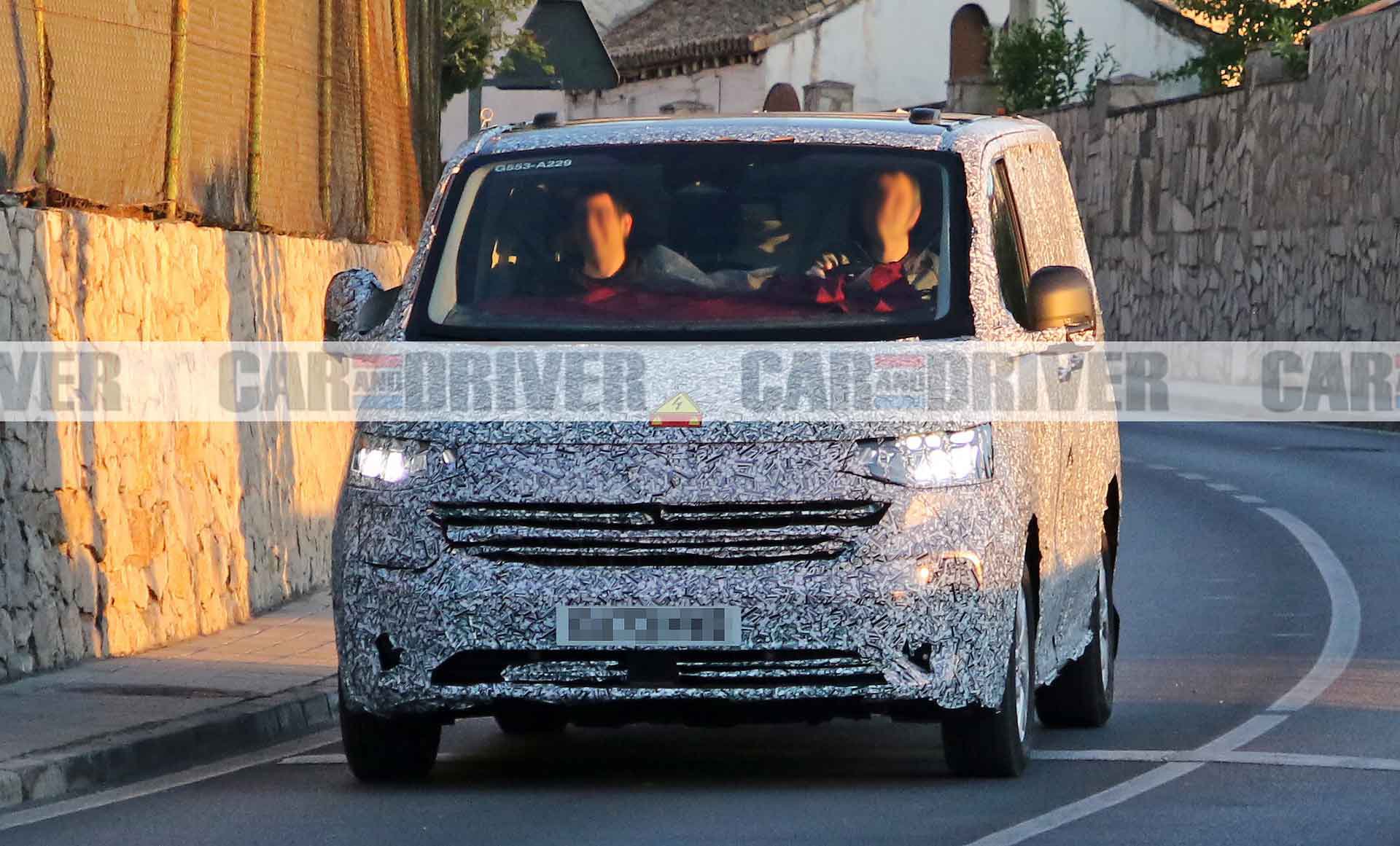 Transporter Vw Script Αυτές είναι οι πρώτες φωτογραφίες του νέου Volkswagen Transporter (photos)