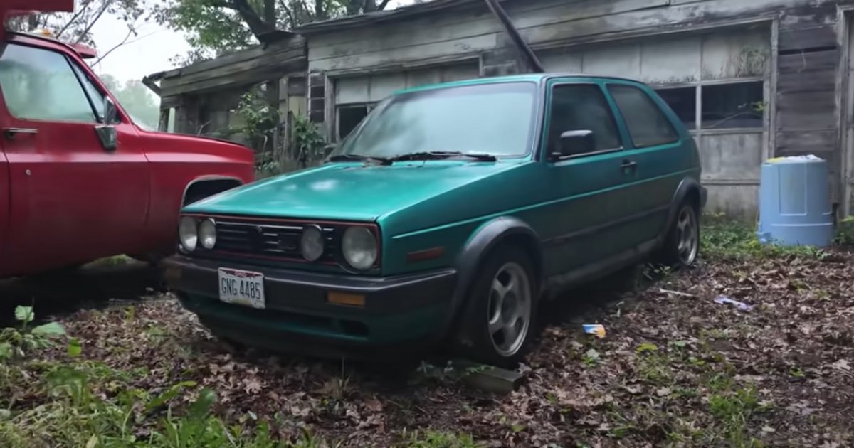 Ένα VW GTI Mk2 πλύθηκε για πρώτη φορά μετά από 10 χρόνια - Το πριν και το μετά (video)