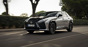 Lexus: Στην Ελλάδα το αναβαθμισμένο RZ με τους 408 PS (τιμές-εκδόσεις)
