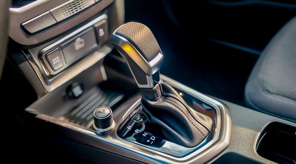 Τα 5 σημάδια που δείχνουν ότι το αυτόματο κιβώτιο ταχυτήτων «πεθαίνει» (video)