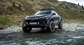 Audi: Έτσι θα μοιάζει το επιβλητικό SUV που βρεθεί απέναντι στην Mercedes G-Class (photos)