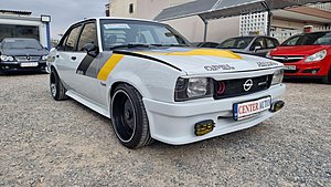 Πωλείται «ελληνικό» αγωνιστικό Opel Ascona - Δείτε το αστρονομικό ποσό (photos) Πωλείται «ελληνικό» αγωνιστικό Opel Ascona - Δείτε το αστρονομικό ποσό (photos)