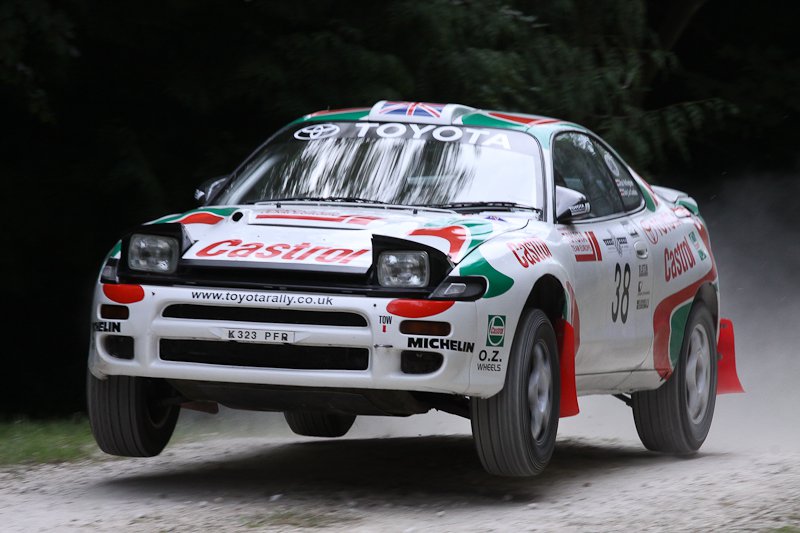 Η Celica GT-Four ST185, το πρώτο πρωταθληματικό αυτοκίνητο της Toyota. Η Celica GT-Four ST185, το πρώτο πρωταθληματικό αυτοκίνητο της Toyota.