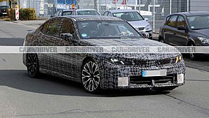 Η νέα BMW Σειρά 3 αποχωρίζεται το καμουφλάζ λίγο πριν το επίσημο ντεμπούτο (photos) Η νέα BMW Σειρά 3 αποχωρίζεται το καμουφλάζ λίγο πριν το επίσημο ντεμπούτο (photos)
