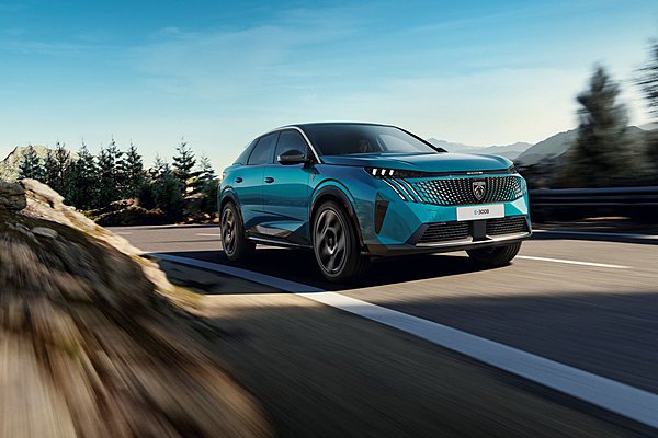 Peugeot: Στην Ελλάδα το τετρακίνητο E-3008 με τους 325 PS (τιμή-εξοπλισμός) Peugeot: Στην Ελλάδα το τετρακίνητο E-3008 με τους 325 PS (τιμή-εξοπλισμός)