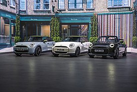 Στην Ελλάδα τα κομψά Mini Cooper Paul Smith Edition (τιμές-εκδόσεις) Στην Ελλάδα τα κομψά Mini Cooper Paul Smith Edition (τιμές-εκδόσεις)