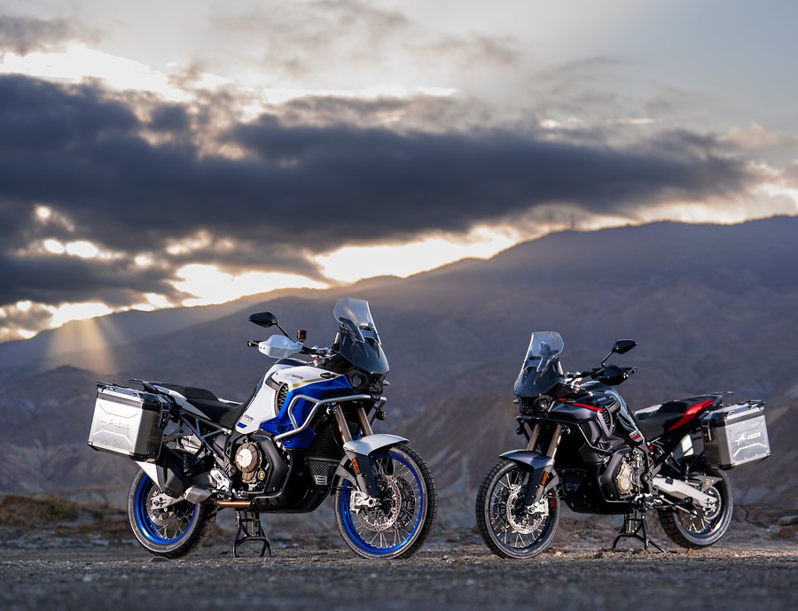 MV Agusta Enduro Veloce 2026 - Πλουσιότερος εξοπλισμός και νέα χρώματα