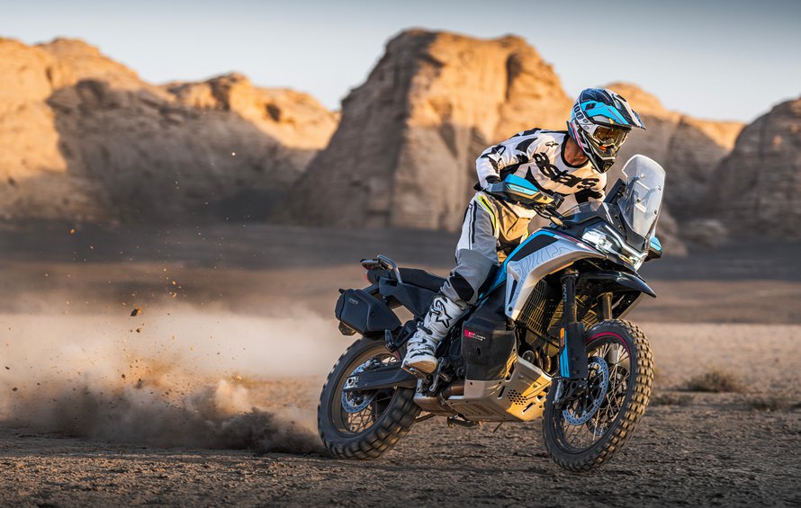 EICMA 2025 - CFMOTO 1000MT-X 2026