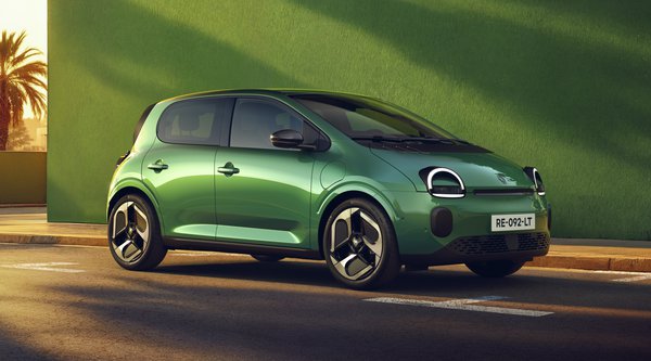 Renault Twingo E-Tech: Το εμβληματικό μικρό επιστρέφει «αλλιώς» (photos)