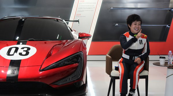 H BYD πιο κοντά στην F1 από ποτέ: «Έχουμε συζητήσει με τον Domenicali»