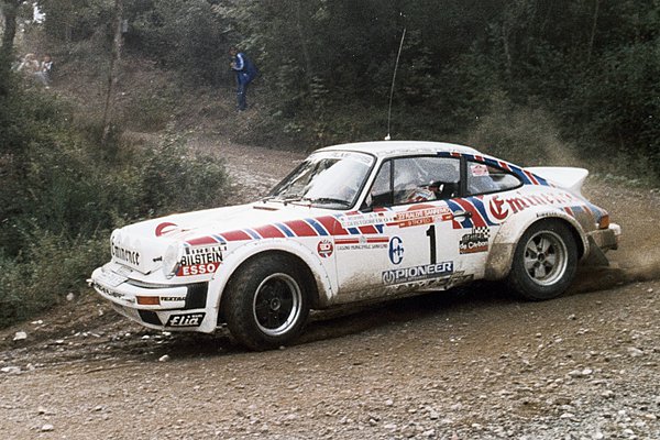 Η οικογένεια Porsche επιστρέφει στους αγώνες - Με ποιο θρυλικό αυτοκίνητο θα «τρέξει»