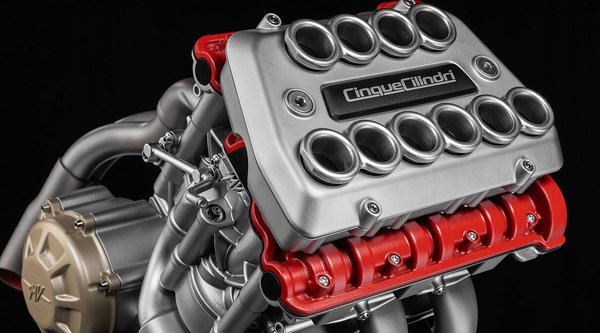 MV Agusta CinqueCilindri - Ο πεντακύλινδρος κινητήρας είναι μόνο η αρχή