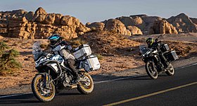 CFMOTO 700MT και 800MT Sport με δώρο γνήσιο τριβάλιτσο στην τιμή