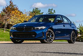 BMW: Η Σειρά 3 γίνεται 50 ετών και οι Βαυαροί το γιορτάζουν με μια ειδική έκδοση (photos)