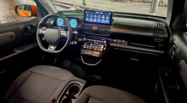 Το μικρό αυτοκίνητο πόλης που έχει σαρώσει τα βραβεία - Ποιο είναι