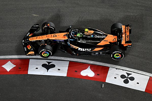 Ανατροπή στο πρωτάθλημα: Αποκλείονται από τα αποτελέσματα του Λας Βέγκας Norris και Piastri