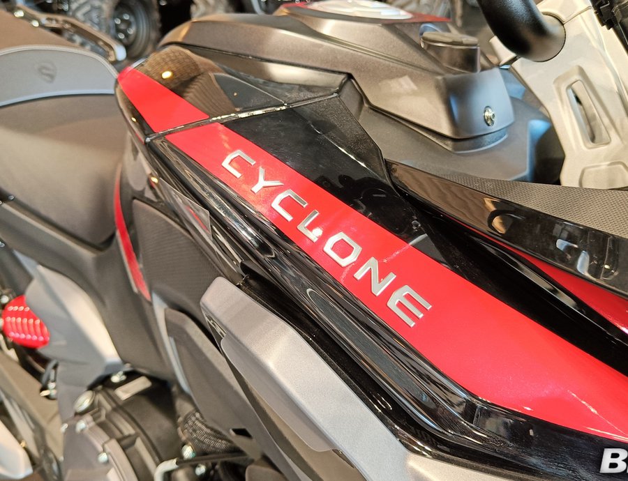 Cyclone – Νέα μάρκα στην Ελλάδα από τη Mototrend