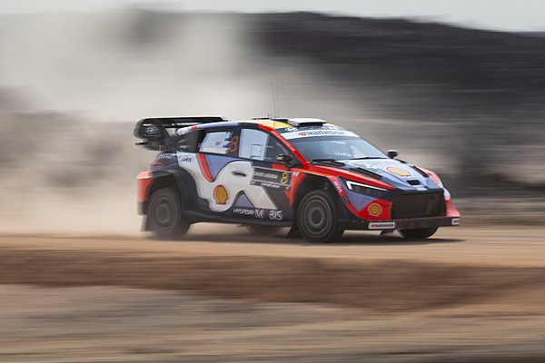 Ράλι Σ. Αραβίας - 1η Μέρα: Δυναμικό ξεκίνημα Tanak