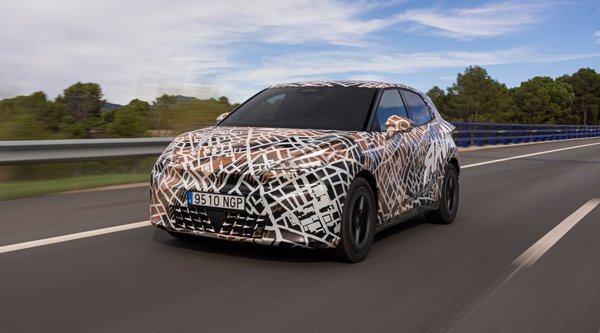 Cupra Raval: Με τιμή κάτω των 26.000€ και ισχύ έως 226 PS - Όλες οι λεπτομέρειες (photos)