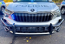 Τσεχία: Νέα περιπολικά 265 PS «εμβολίζουν» αυτοκίνητα και έχουν θήκες για μεγάλα πυροβόλα (photos)