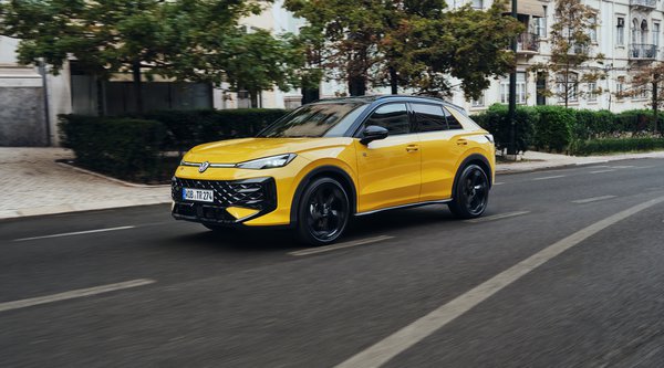 Στην Ελλάδα το νέο Volkswagen T-Roc (τιμές-εκδόσεις)