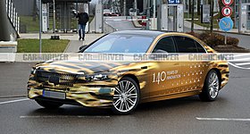 Mercedes-Benz: Η νέα S-Class γιορτάζει και αποκαλύπτεται (photos)