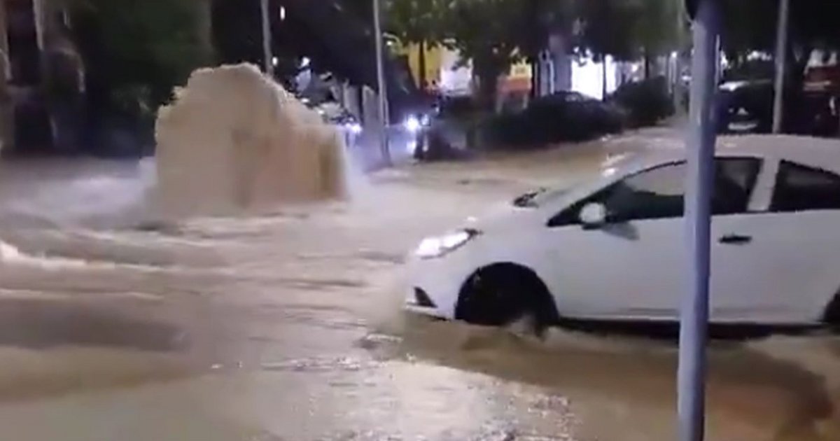 Κακοκαιρία Byron: Σκηνές αποκάλυψης σε όλη τη χώρα – Ποτάμια οι δρόμοι, εγκλωβισμένοι οδηγοί (video)