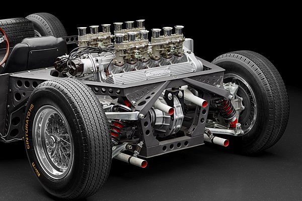 Lamborghini Miura: Πως γεννήθηκε ο θρύλος που έθεσε τα θεμέλια των supercars 