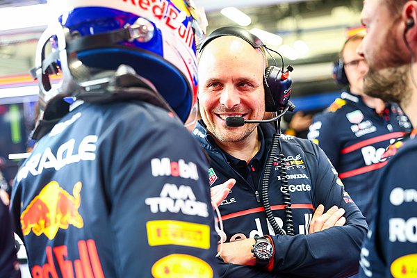 Έρχονται αλλαγές στη Red Bull - Άγνωστος ο ρόλος του μηχανικού αγώνα του Verstappen