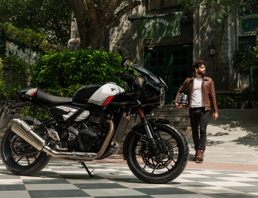 Triumph Thruxton 400 2026