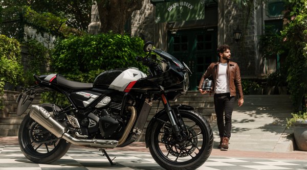 Triumph Thruxton 400 2026