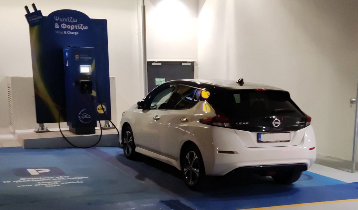 Lidl: Τι άλλαξε στη φόρτιση των ηλεκτρικών αυτοκινήτων;