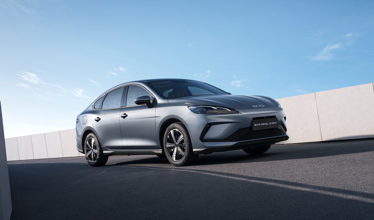 Στην Ελλάδα το νέο BYD SEAL 5 DM-i με τα 1.000 km συνδυαστικής αυτονομίας (τιμή)