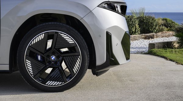 BMW: Αυτό το μοντέλο έγινε sold-out πριν προλάβει να μπει στις εκθέσεις