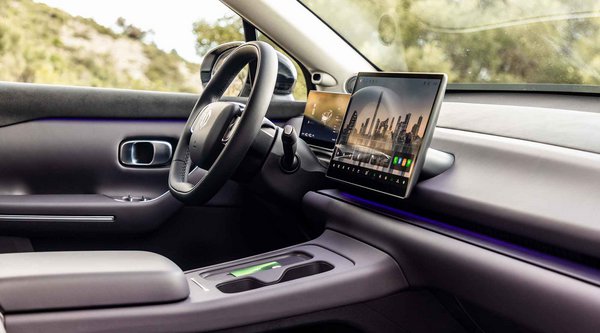 SUV με κορυφαία PHEV τεχνολογία και 974 km αυτονομίας τώρα με 33.900€