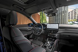 Μεγάλο υβριδικό SUV με κατανάλωση 5,3 L/100 km, μηδενικά τέλη και... τιμή όνειρο!