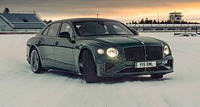 Δείτε μια Bentley με 782 PS να καταρρίπτει ρεκόρ γύρου στην πιο «παγωμένη» πίστα στον κόσμο (video-photos)