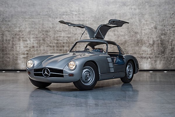 Περίεργες πόρτες αυτοκινήτων που έμειναν στην ιστορία (photos)