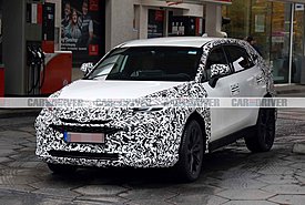 Toyota: Το RAV4 «στρώνει το χαλί» σε νέο Crossover - Ποια premium μοντέλα θα αντιμετωπίσει (photos)